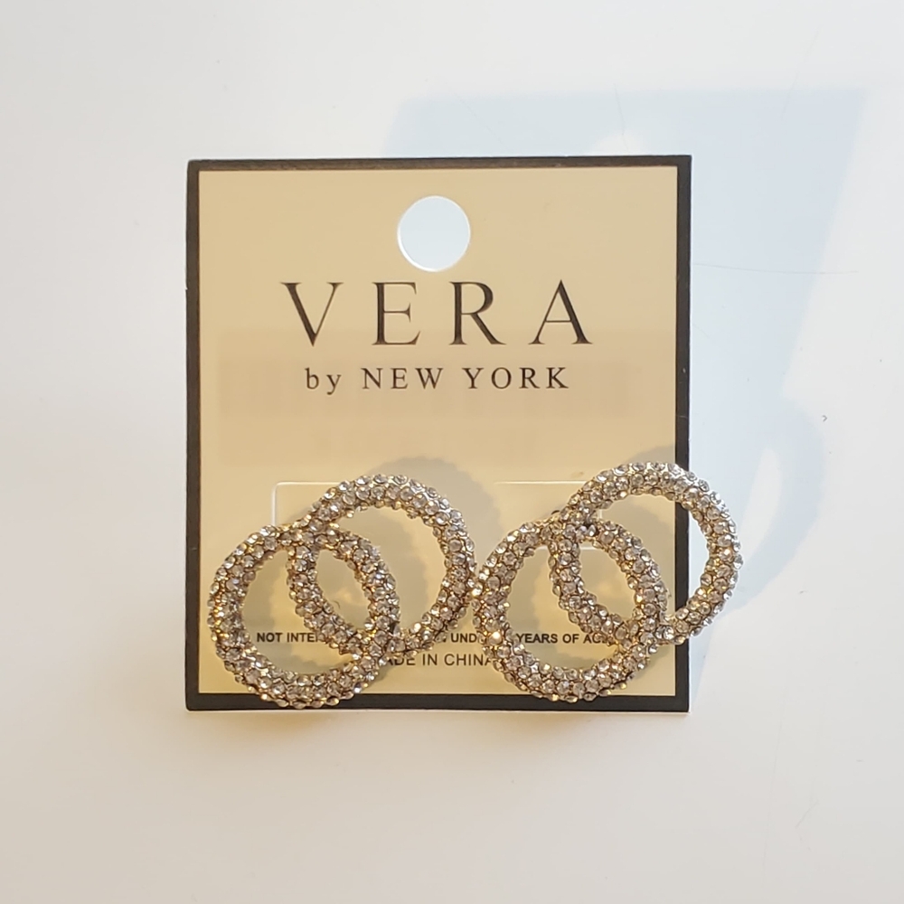 Rhinestone Interlocking Circle Stud Earrings